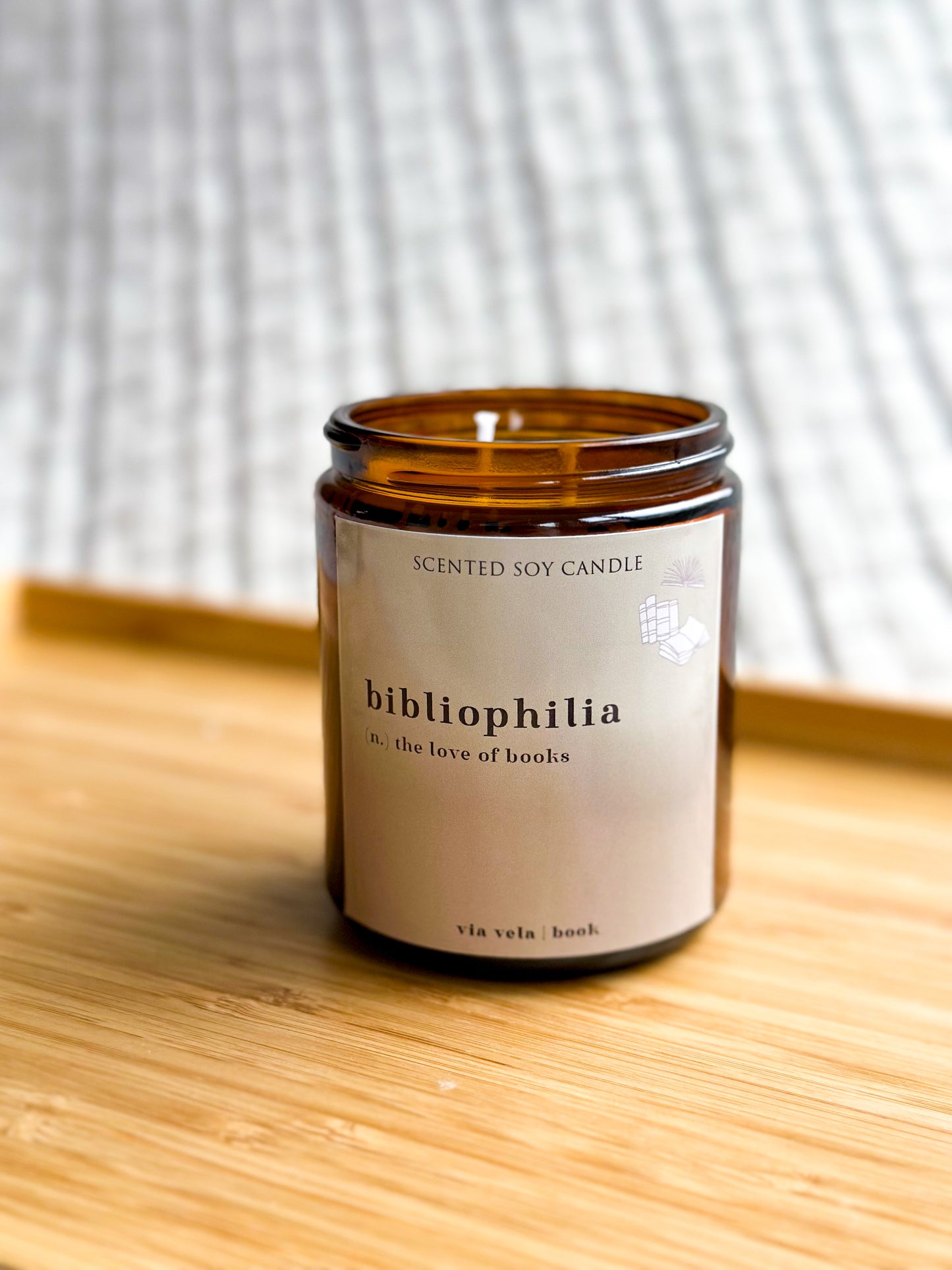 Bibliophilia Candle