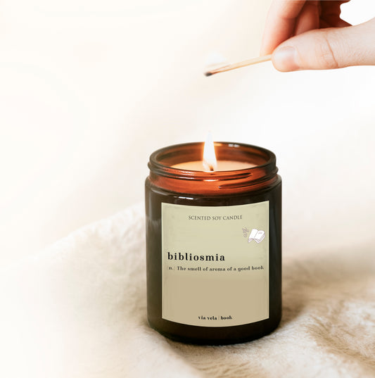 Bibliosmia Candle