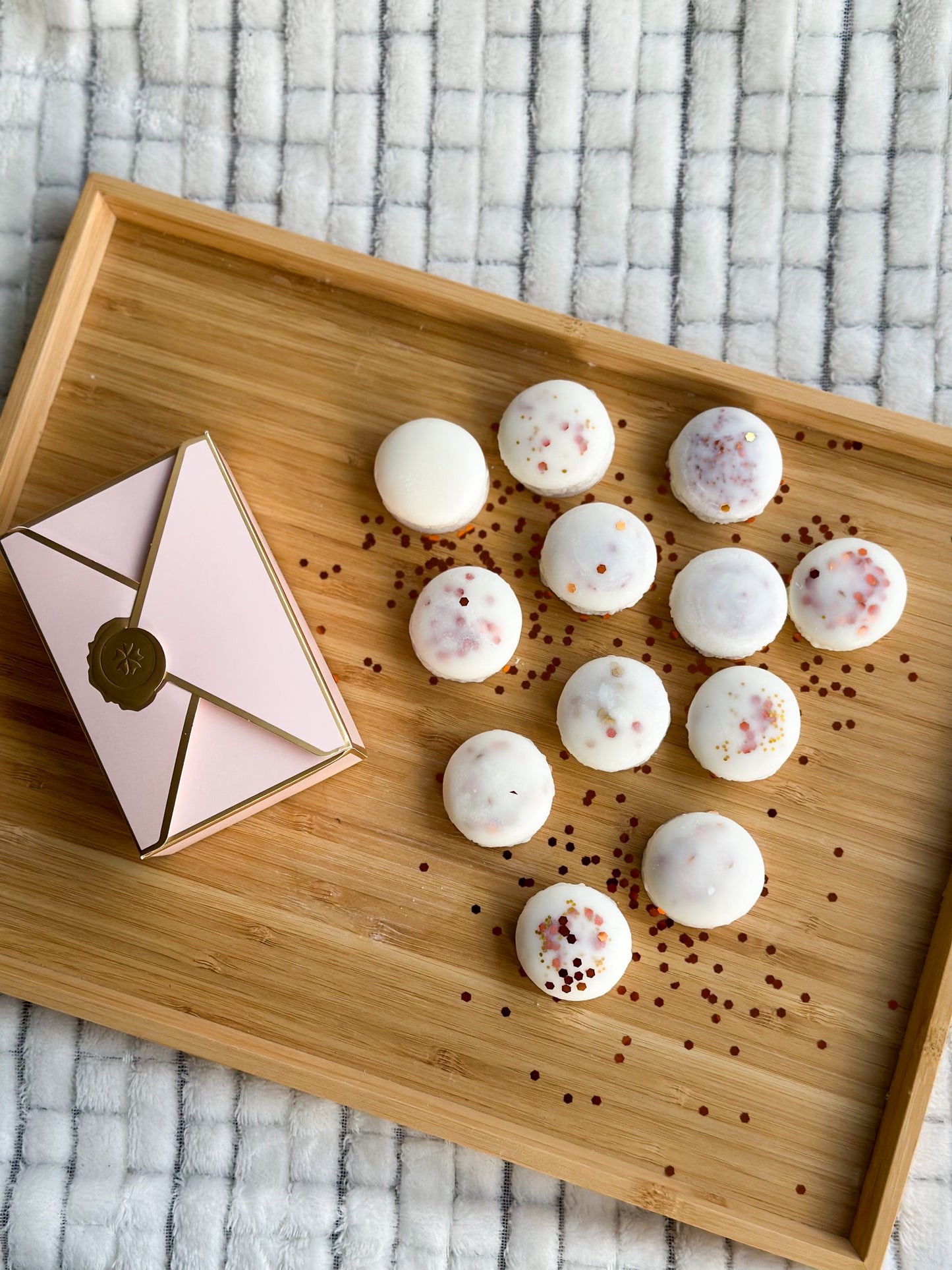 Macarons Soy Wax Melts - Pink Box